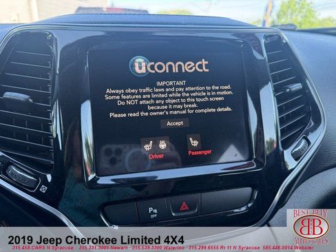 Used 2019 Jeep Cherokee Limited AWD/4WD image 14