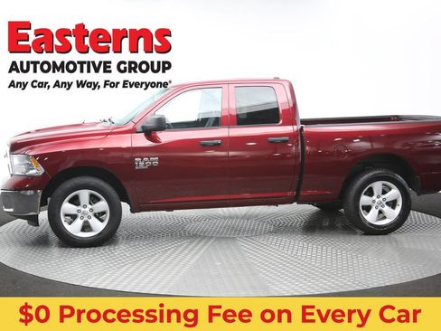 Used 2024 RAM 1500 Classic SLT AWD/4WD image 55