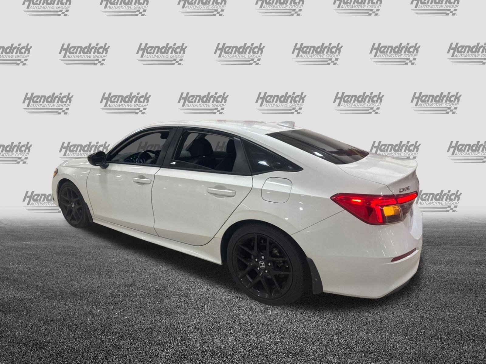 Used 2024 Honda Civic Sport image 8