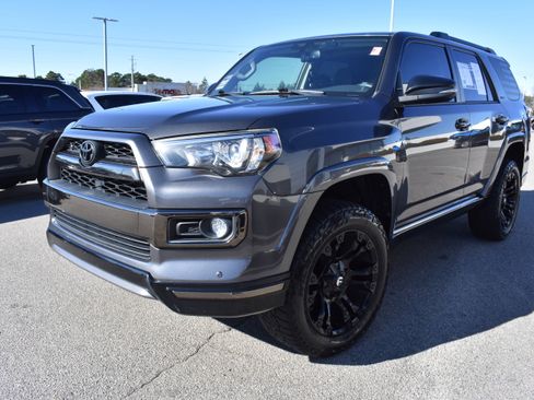 Used 2019 Toyota 4Runner Limited image 5
