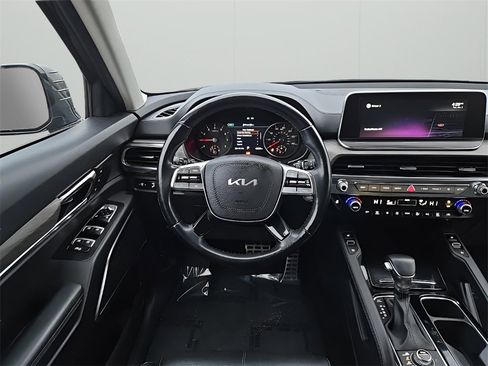 Used 2022 Kia Telluride SX image 25