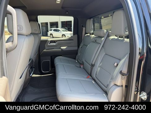 New 2026 GMC Sierra 1500 SLT AWD/4WD image 23