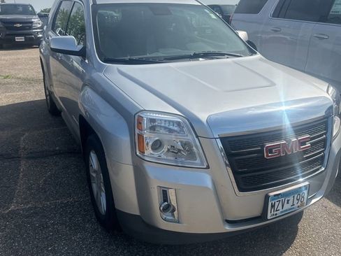 Used 2013 GMC Terrain SLE AWD/4WD image 2