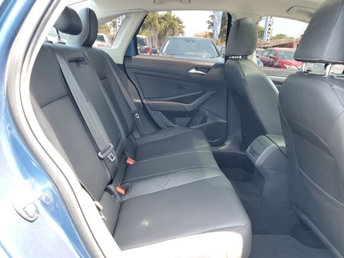 Used 2020 Volkswagen Jetta SEL image 38