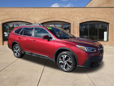 Used 2022 Subaru Outback Limited image 8