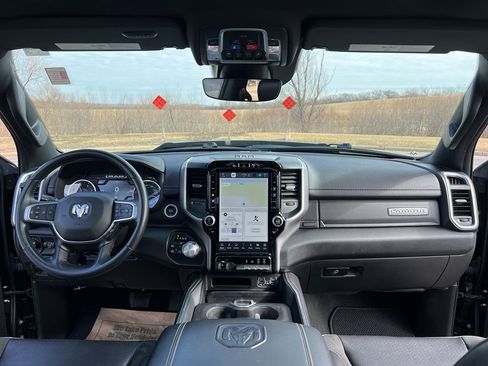 Used 2023 RAM 1500 Laramie image 22