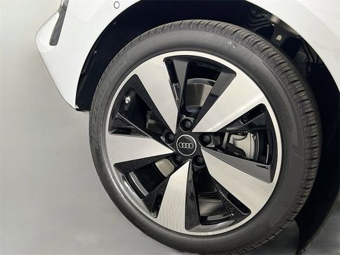 New 2025 Audi A5 2.0T Premium Plus image 30