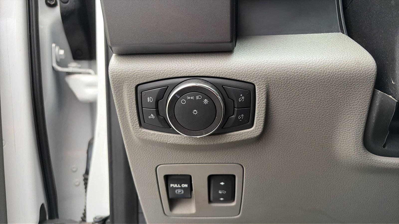 Used 2020 Ford F150 XLT w/ Equipment Group 302A Luxury AWD/4WD image 24