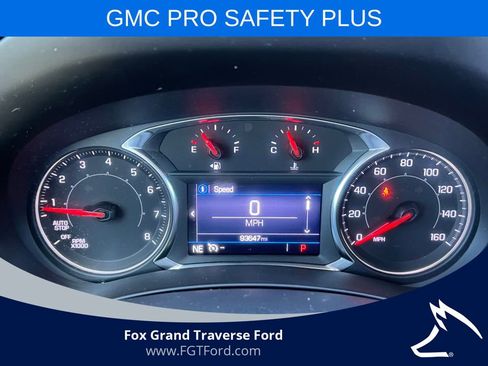Used 2022 GMC Terrain SLE w/ Driver Convenience Package FWD image 16