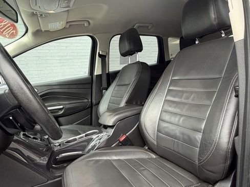 Used 2015 Ford Escape Titanium image 8