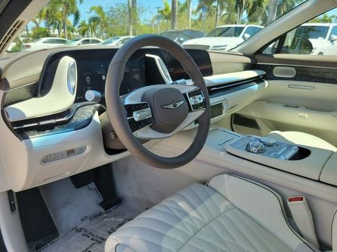 Used 2025 Genesis G90 3.5T AWD/4WD image 20
