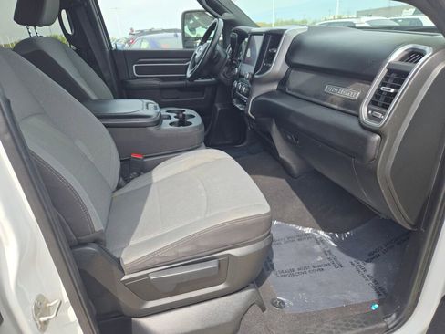 Used 2024 RAM 2500 Big Horn AWD/4WD image 8