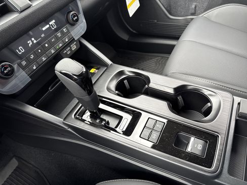 New 2026 Subaru Outback Limited AWD/4WD image 23