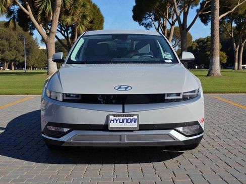 Certified 2024 Hyundai Ioniq 5 SEL image 3