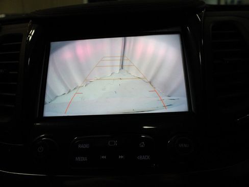 Used 2018 Chevrolet Impala LT FWD image 4