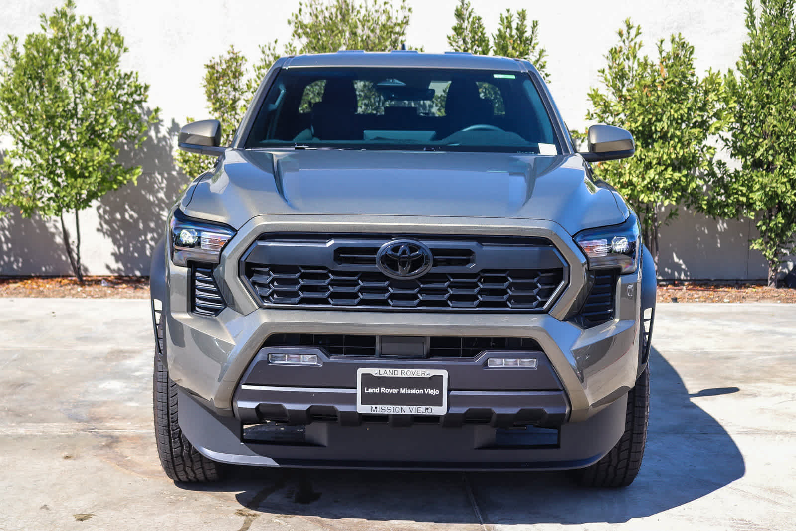 Used 2026 Toyota Tacoma TRD Off-Road AWD/4WD image 2