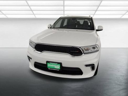 Used 2022 Dodge Durango SXT AWD/4WD image 2