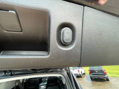 Used 2015 Chevrolet Tahoe LT AWD/4WD image 72