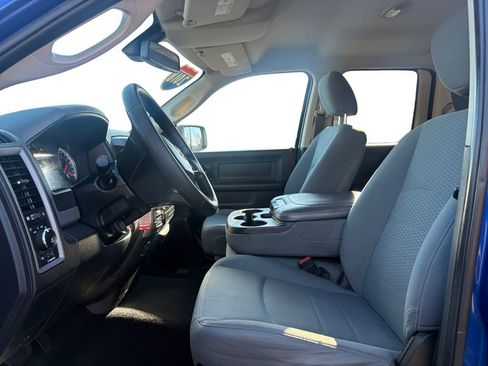 Used 2018 RAM 1500 Express image 10