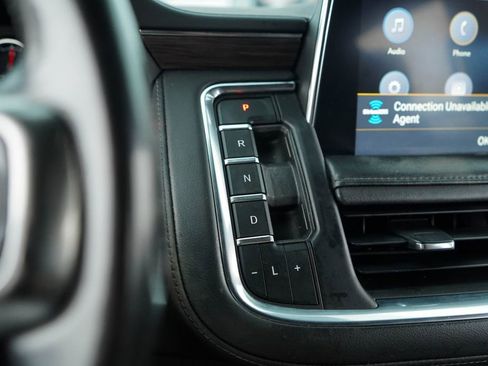 Used 2021 Chevrolet Suburban LT RWD image 33