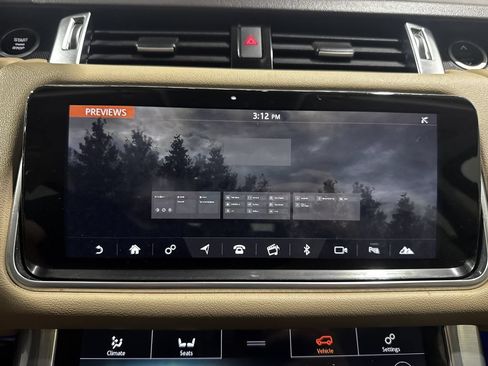 Used 2022 Land Rover Range Rover Sport HSE Silver Edition AWD/4WD image 13