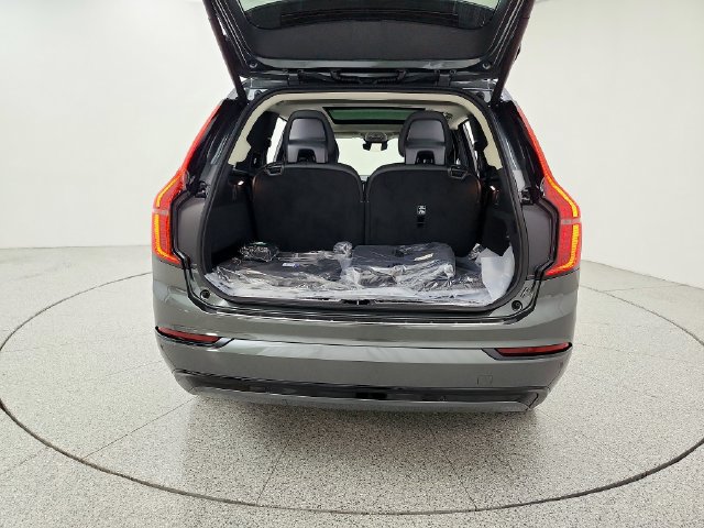 New 2027 Volvo XC90 B6 Ultra AWD/4WD image 19