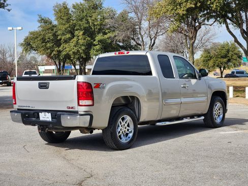 Used 2008 GMC Sierra 1500 SLT w/ All-Terrain Package image 7