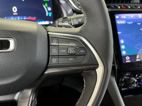 Used 2024 Jeep Grand Cherokee Limited 4xe image 36