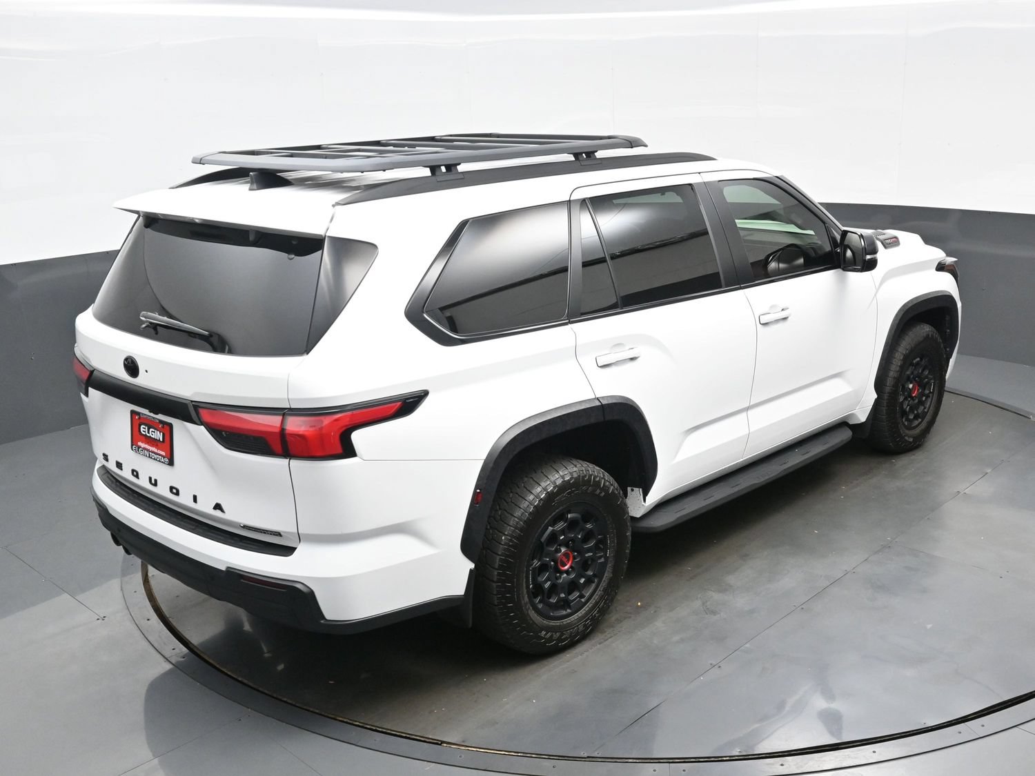 Used 2025 Toyota Sequoia TRD Pro AWD/4WD image 43