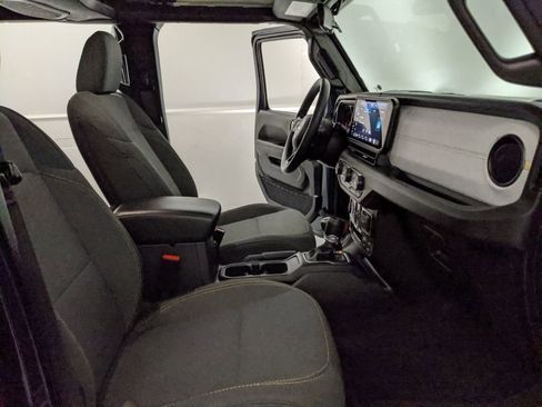 Used 2025 Jeep Gladiator Sport AWD/4WD image 61