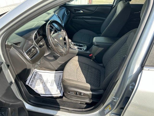 Used 2022 Chevrolet Equinox LT AWD/4WD image 14
