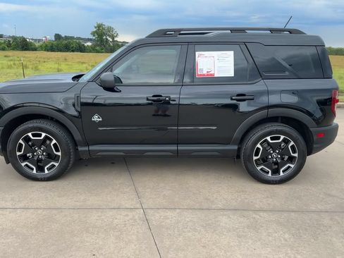 Used 2023 Ford Bronco Sport Outer Banks w/ Tech Package AWD/4WD image 6