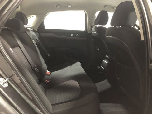 New 2025 Kia K5 LXS image 10