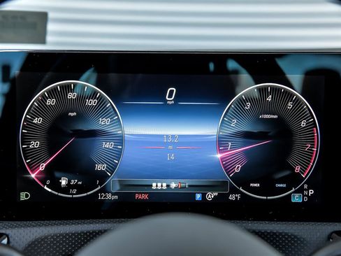 Certified 2025 Mercedes-Benz CLA 250 4MATIC image 17