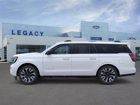 New 2026 Ford Expedition Max Platinum w/ Driver's Package AWD/4WD image 3