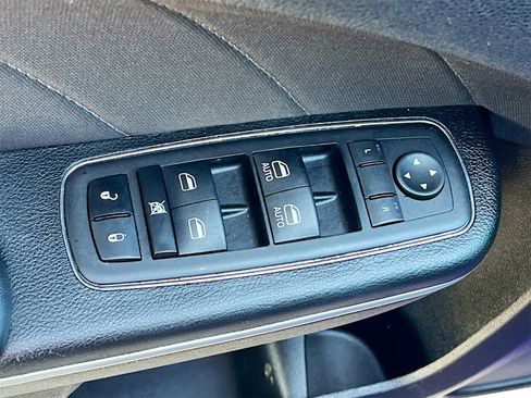 Used 2023 Dodge Charger Scat Pack w/ Harman/Kardon Audio Group image 17