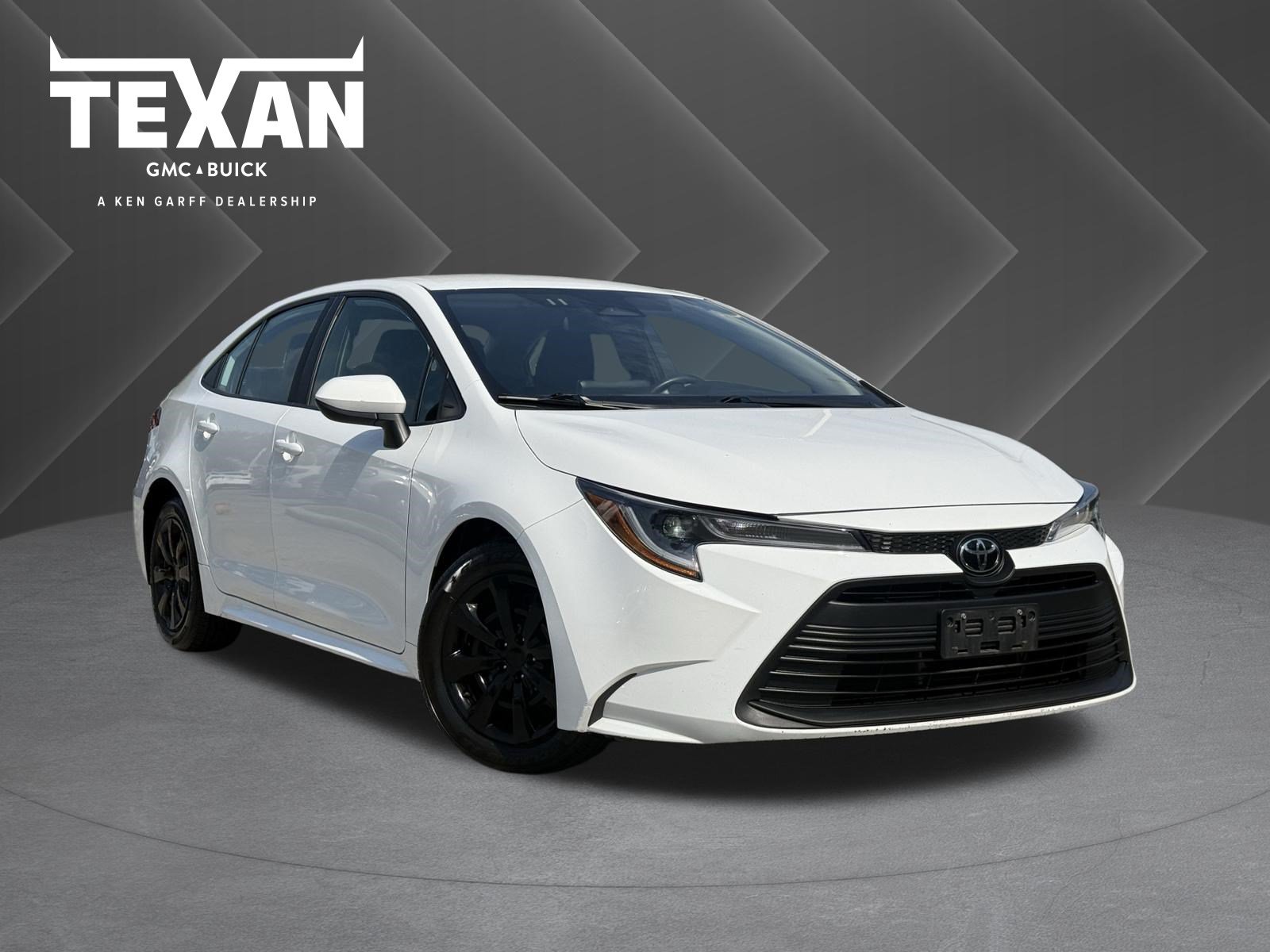 Used 2024 Toyota Corolla LE FWD image 1