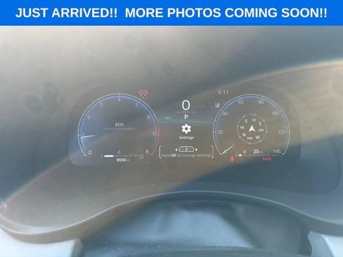 Used 2025 Toyota Highlander Limited FWD image 18