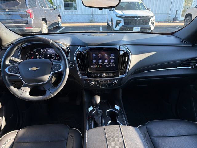 Used 2022 Chevrolet Traverse Premier w/ LPO, Floor Liner Package AWD/4WD image 30