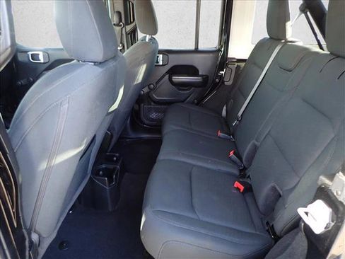 Used 2021 Jeep Wrangler Unlimited Sport image 9