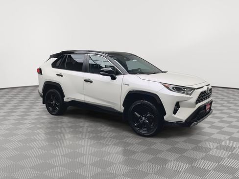 Used 2020 Toyota RAV4 XSE w/ XSE Grade Weather Package image 41