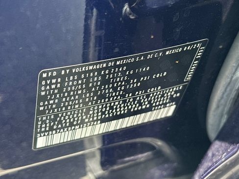 Used 2023 Volkswagen Tiguan SE FWD image 29