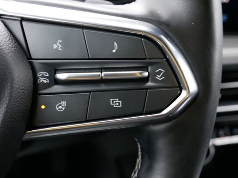 Used 2024 Chevrolet Traverse LT image 22