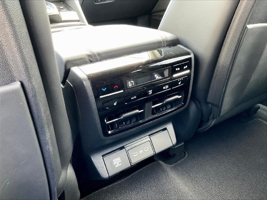 Certified 2026 Acura MDX w/ Advance Package AWD/4WD image 12