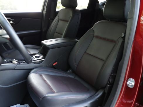 Used 2025 Chevrolet Blazer RS FWD image 24