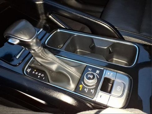 Used 2023 Kia Telluride S image 23