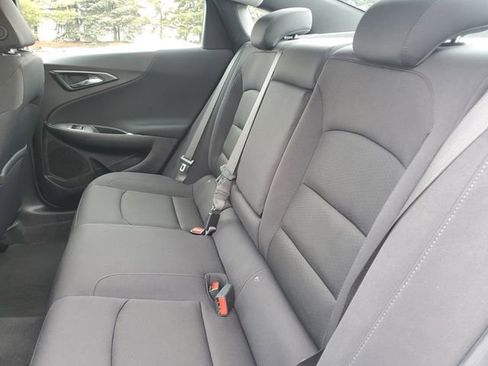 Used 2025 Chevrolet Malibu LT image 23