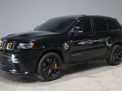 Used 2018 Jeep Grand Cherokee Trackhawk image 1