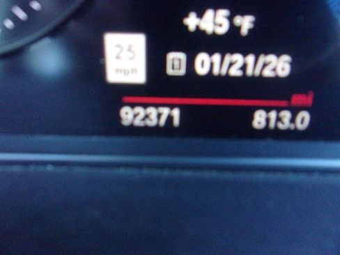 Used 2022 BMW X2 sDrive28i w/ Convenience Package image 10