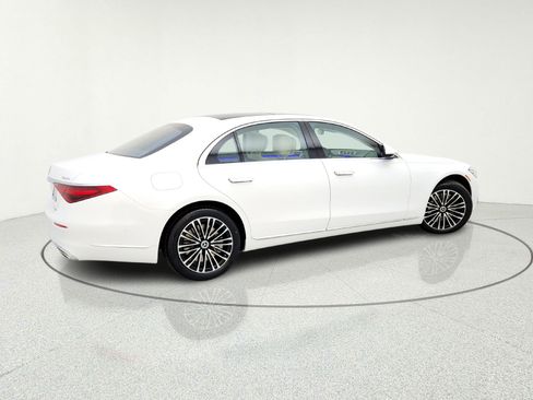 New 2026 Mercedes-Benz S 580 4MATIC Sedan image 9
